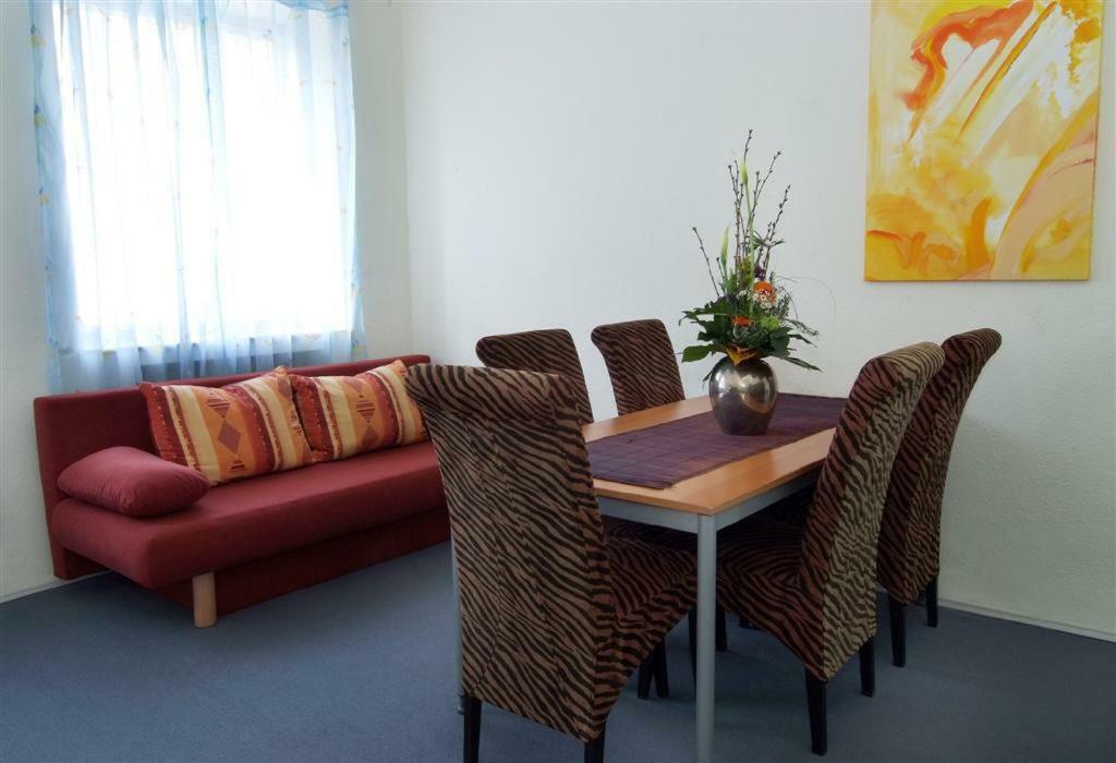 Domicil Boardinghaus Bad Aachen Hotel Екстериор снимка
